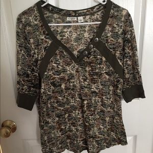 Women’s L Camouflaged Shirt